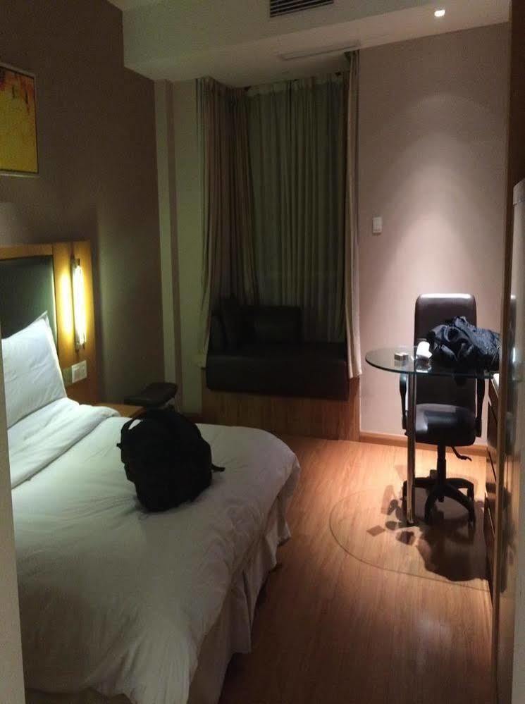 Ji Hotel Shanghai Jingan Temple Kangding Road Dış mekan fotoğraf